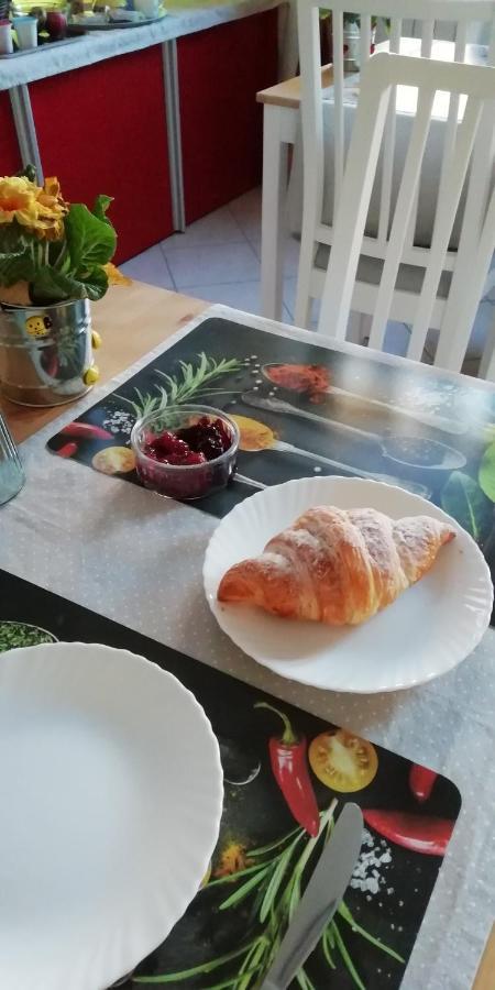 B&B La Casa Dei Frutti Di Bosco Garlasco Екстериор снимка